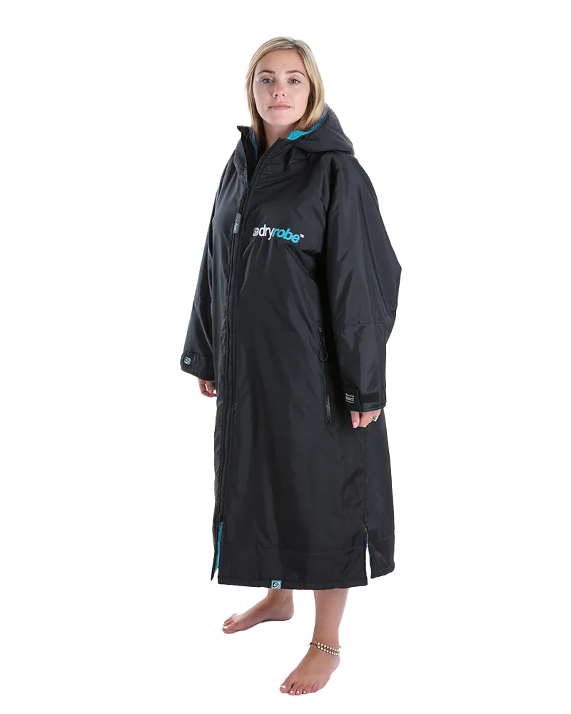 Advance Long Sleeved (2022) in Black & Blue