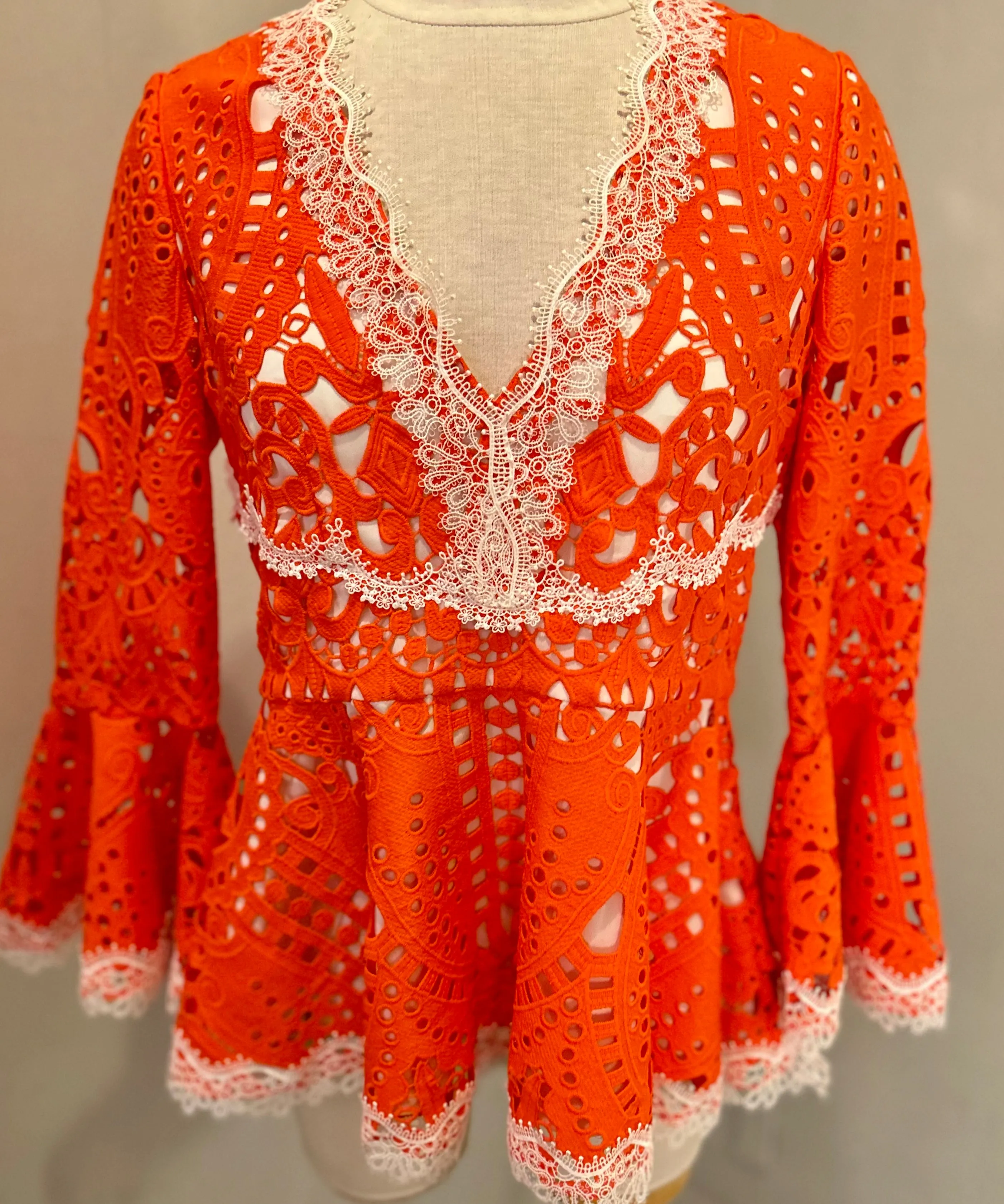 ALEXIS LACE BLOUSE