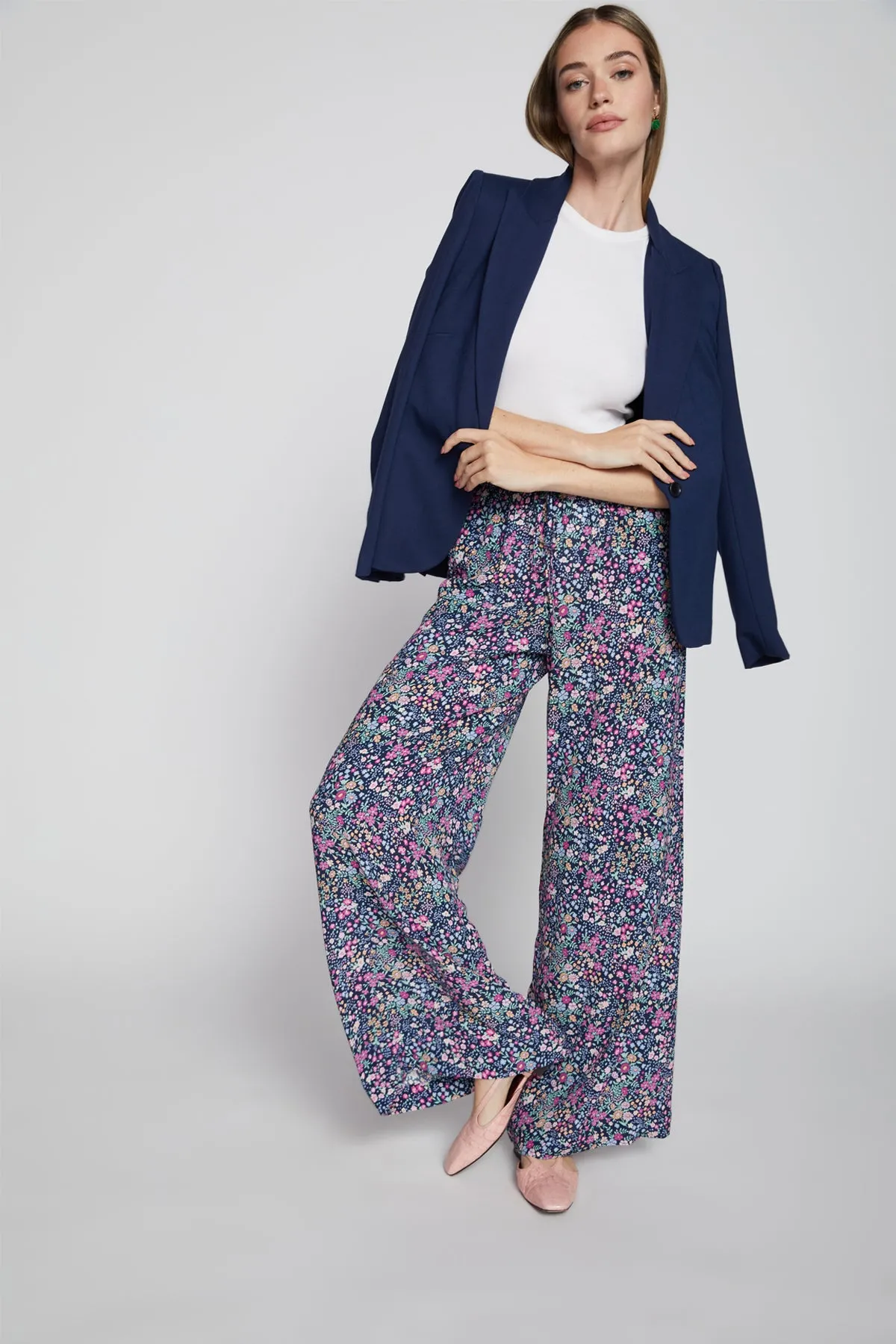 Bailey 44 Monty Pant in Ditzy Floral