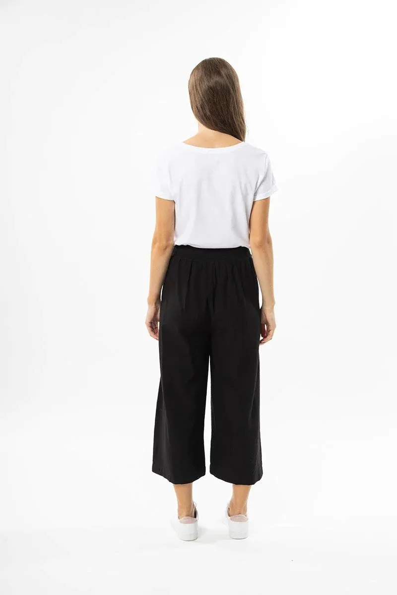 BILLIE THE LABEL - ESSENTIAL WIDE LEG CROP PANT -BLACK