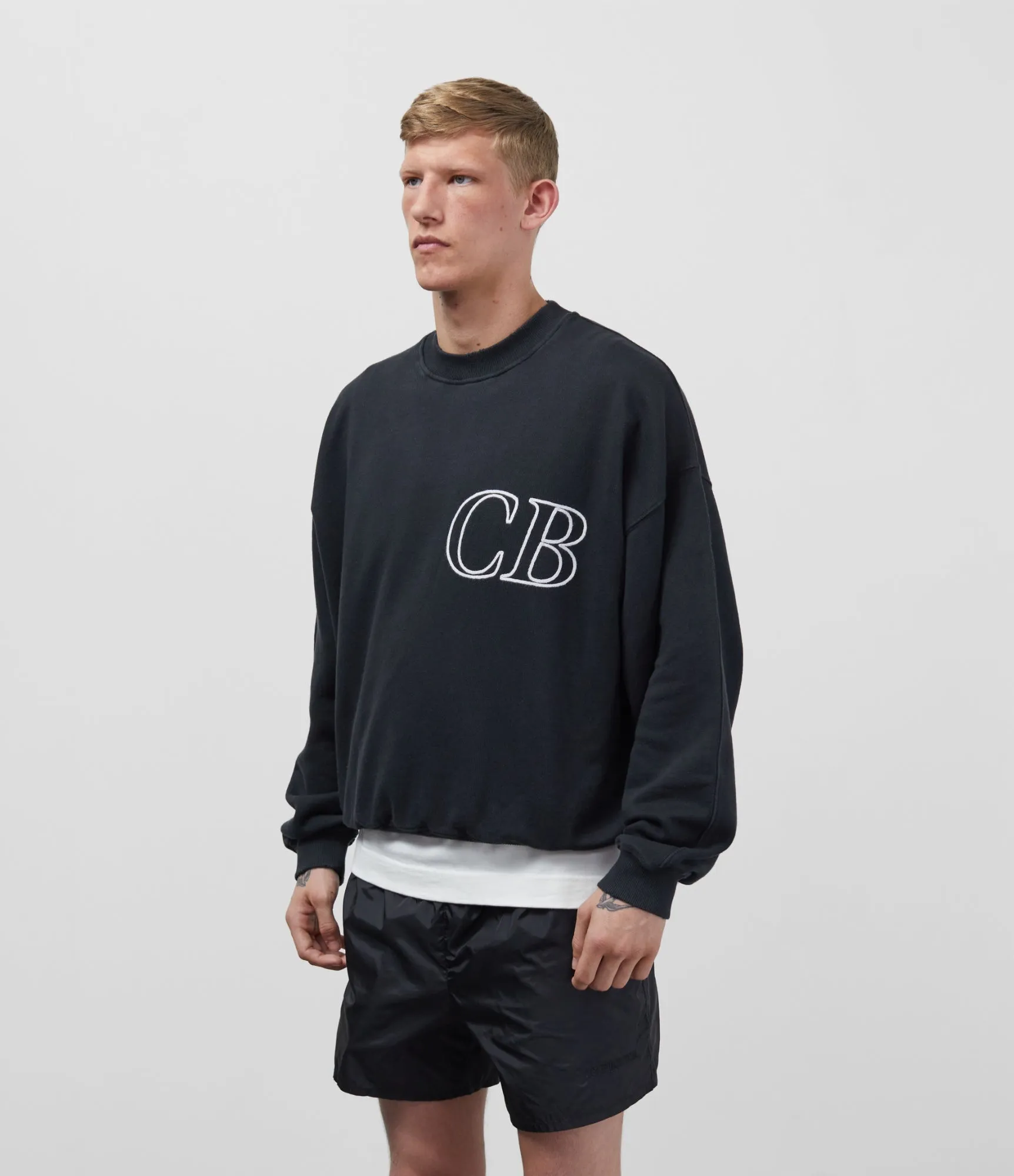 CB ITALIC OUTLINE SWEATSHIRT
