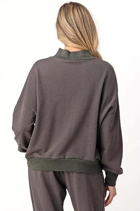 HIGH NECK PULLOVER & JOGGER SET