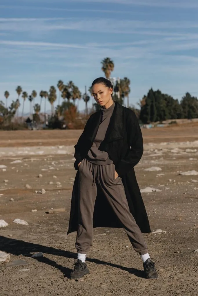 HIGH NECK PULLOVER & JOGGER SET