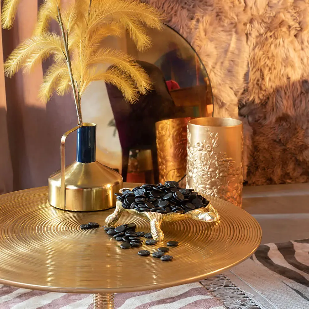 Hypnotising Round Coffee Table Gold