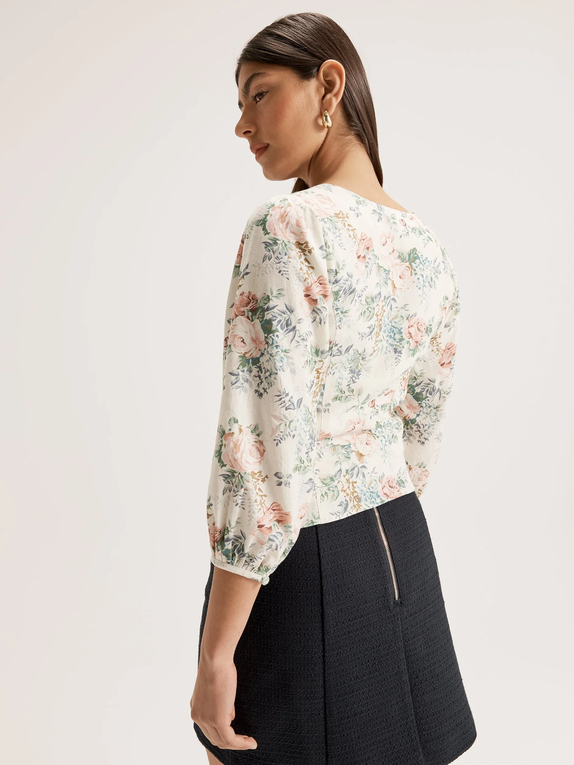 La Belle Blouse