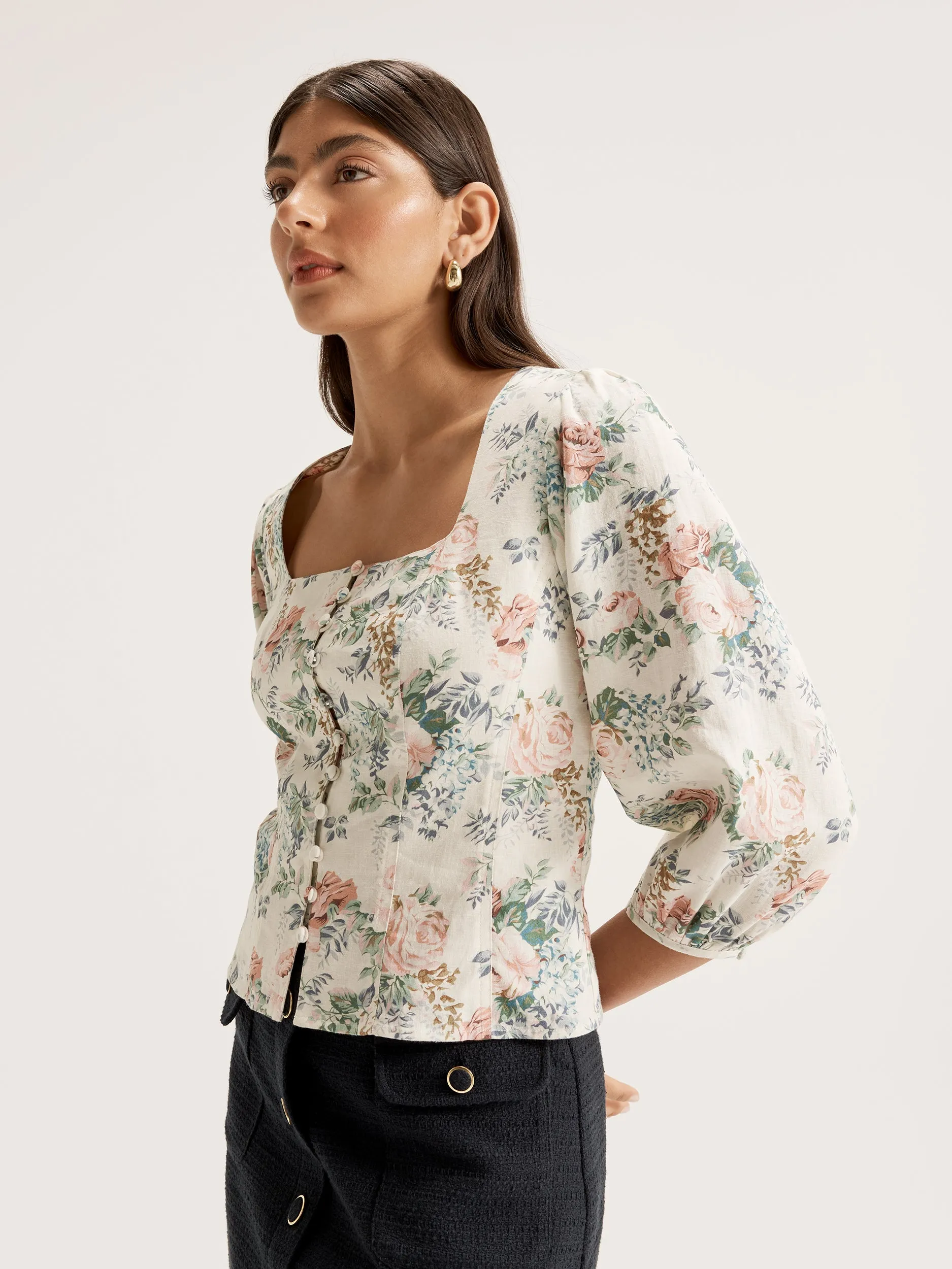 La Belle Blouse