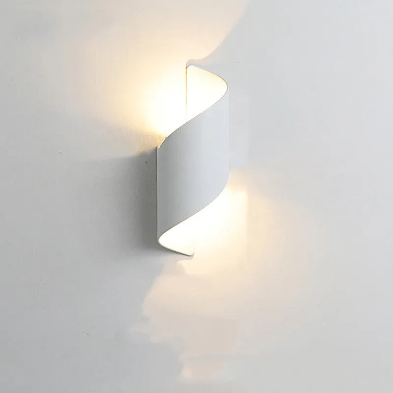 Modern Simple Led Waterproof Wall Lamp