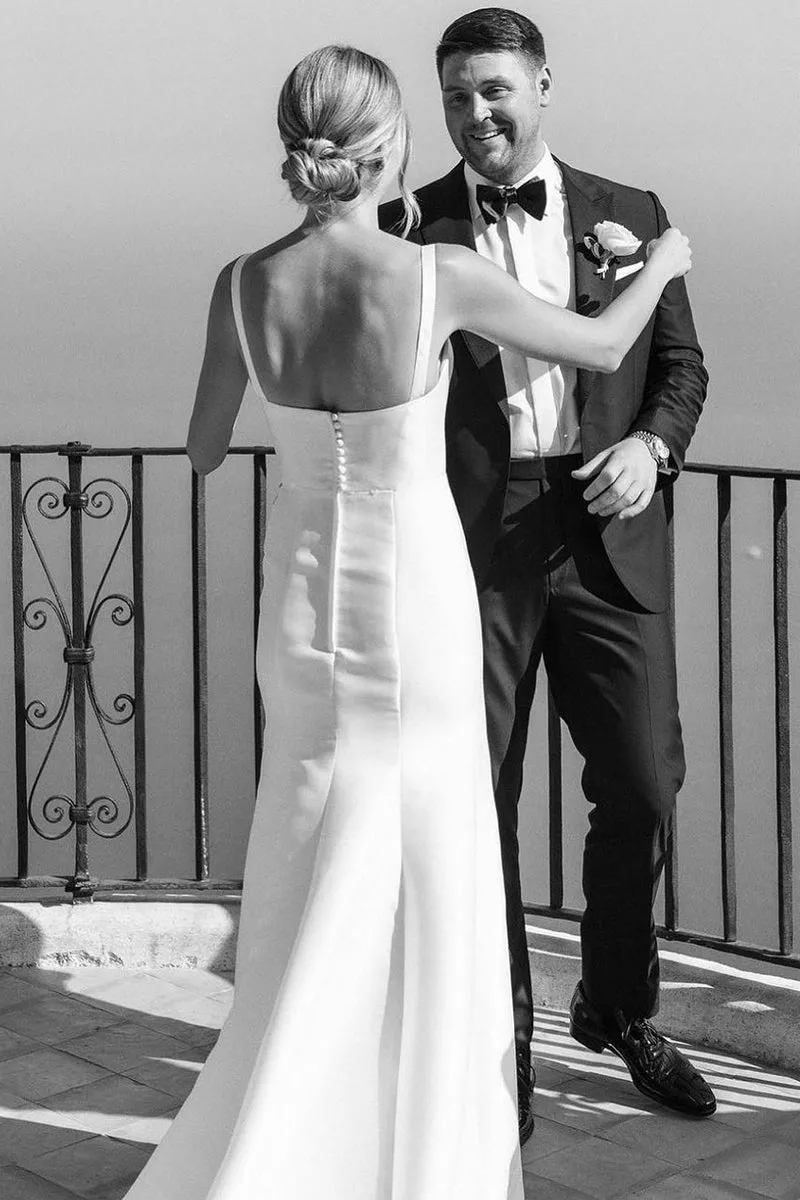 Simple Mermaid Square Neck Satin Wedding Dresses VK24020401