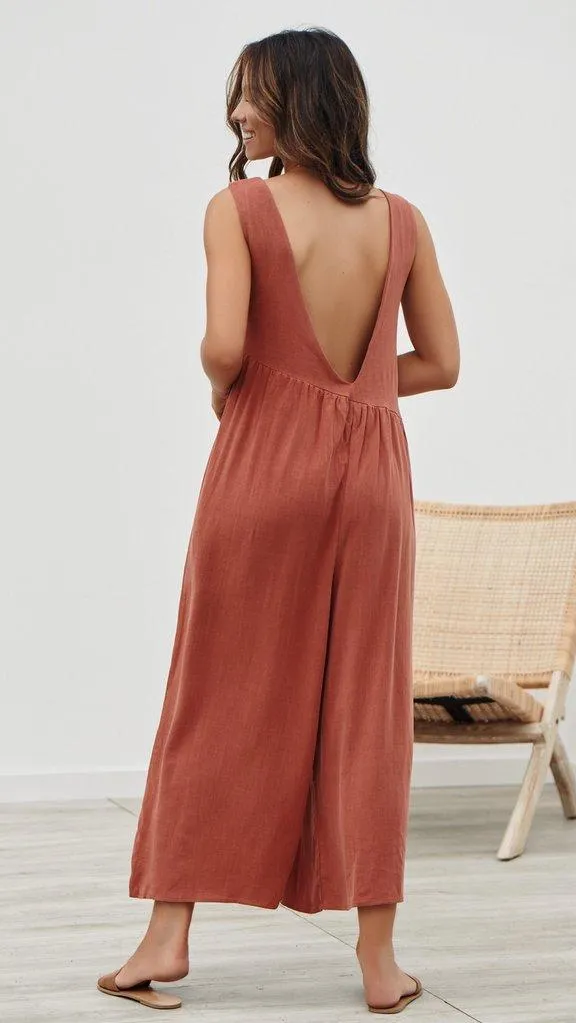 Sleeveless Backless Round Neck Jumpsuit