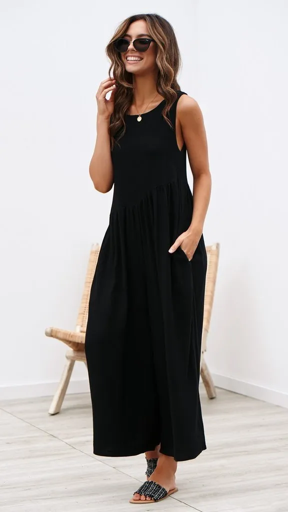 Sleeveless Backless Round Neck Jumpsuit