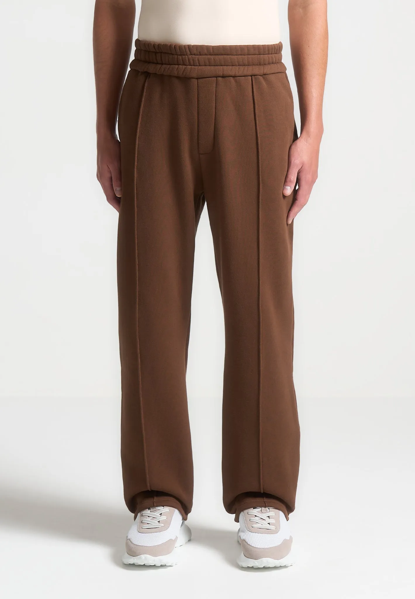 Éternel 420GSM Pintuck Joggers - Brown